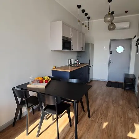 Float House Nr 659 アパート リガ