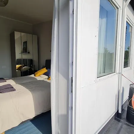 Float House Nr 659 Apartament